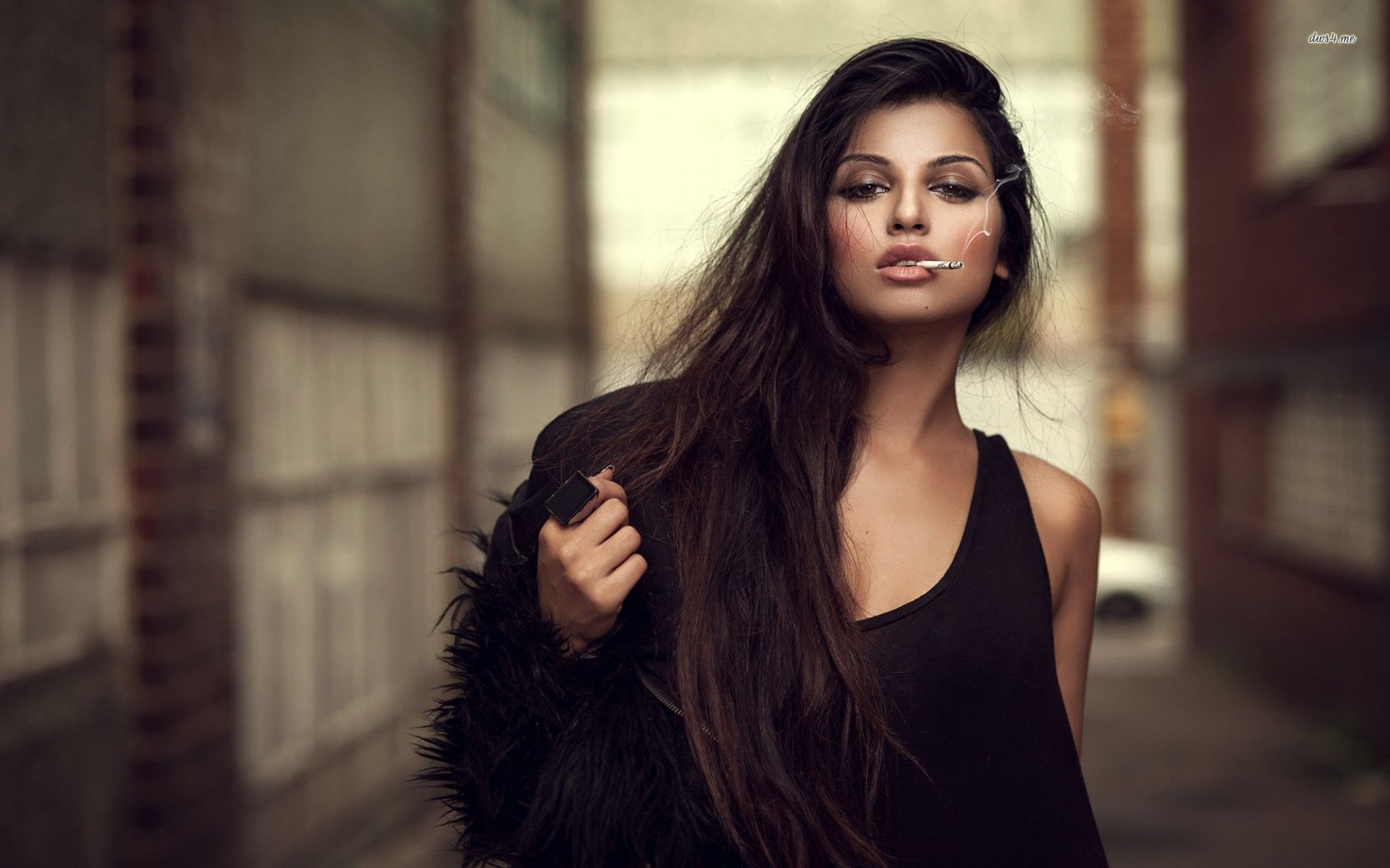 A playful frame from Sassy girls — online in Harbin