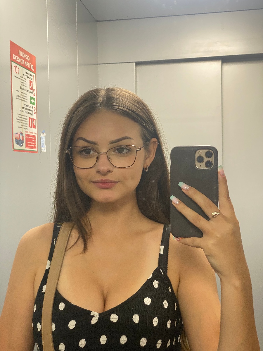 Sexy model Stacy in Harbin